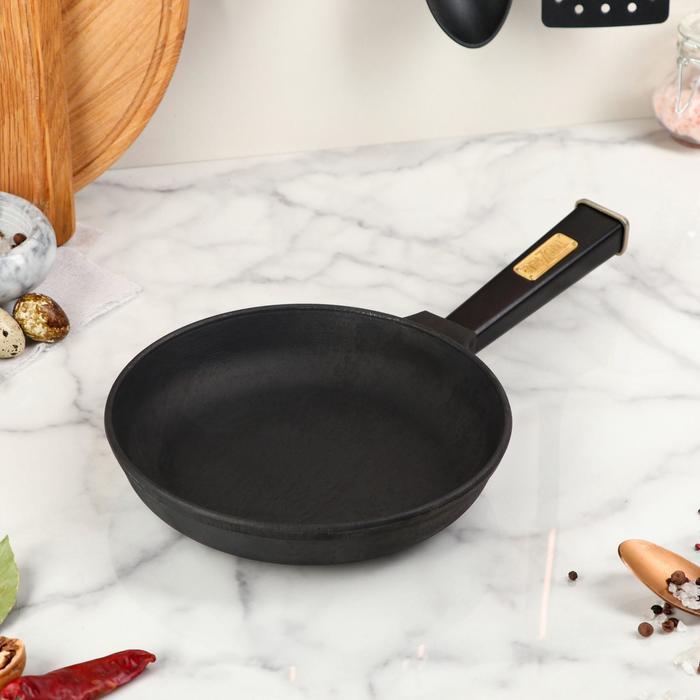 Сковорода чугунная ТМ "BRIZOLL" 200х35 мм c ручкой "Optima-Black"