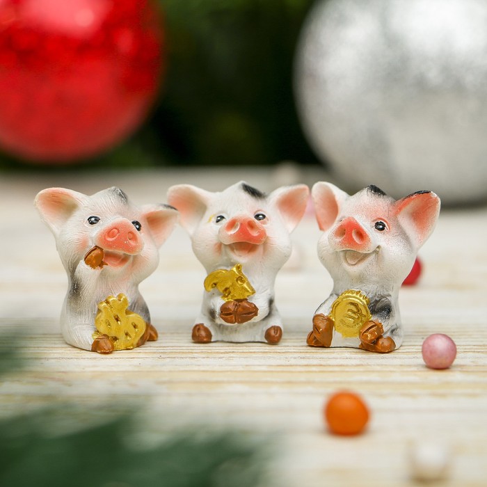 Сувенир полистоун "Поросёночек-малыш с валютой" МИКС 3х3х2 см