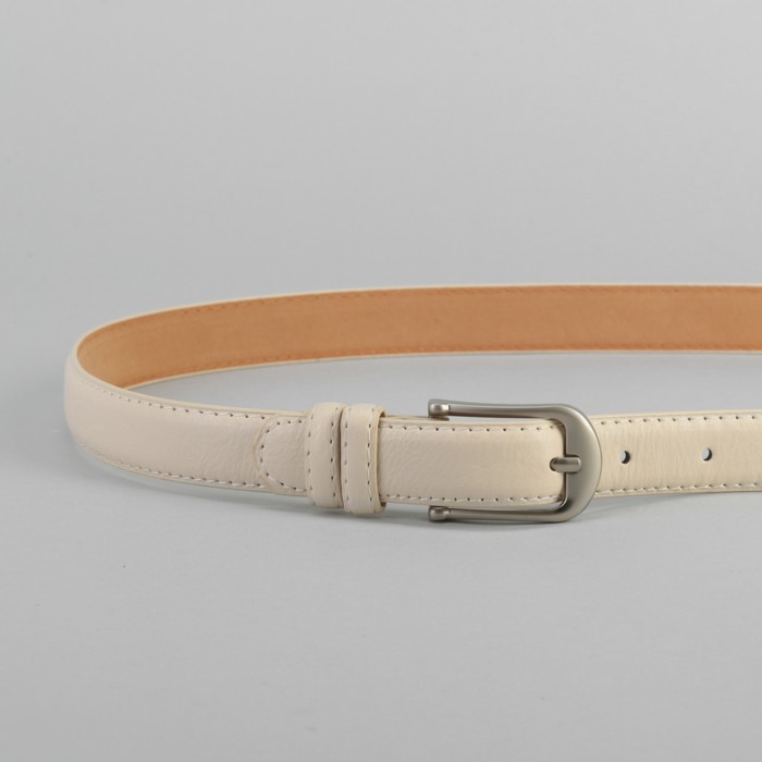 Ремень женский, гладкий, пряжка матовый металл, цвет бежевый