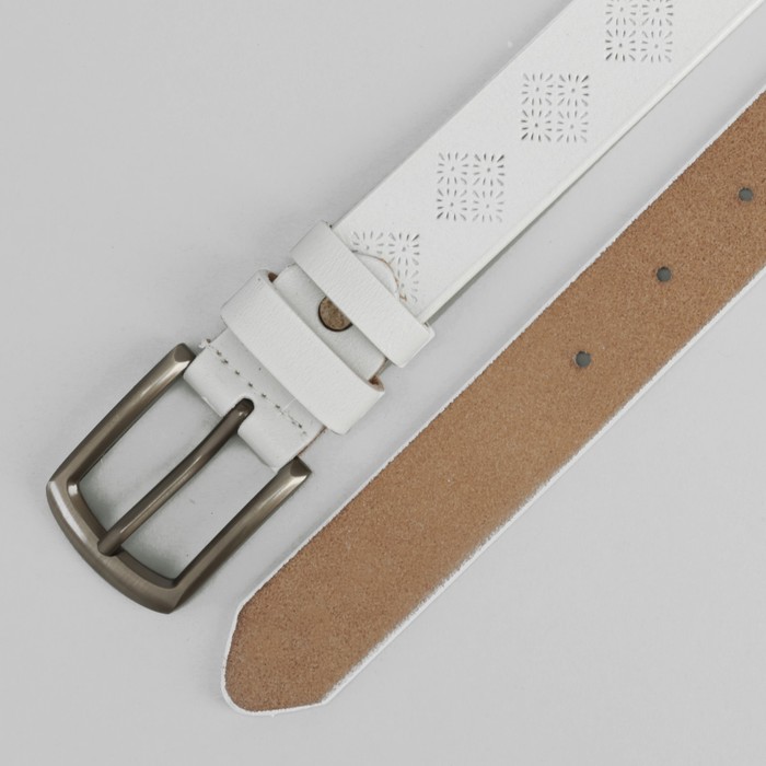 Ремень женский, перфорация, пряжка тёмный металл, цвет белый