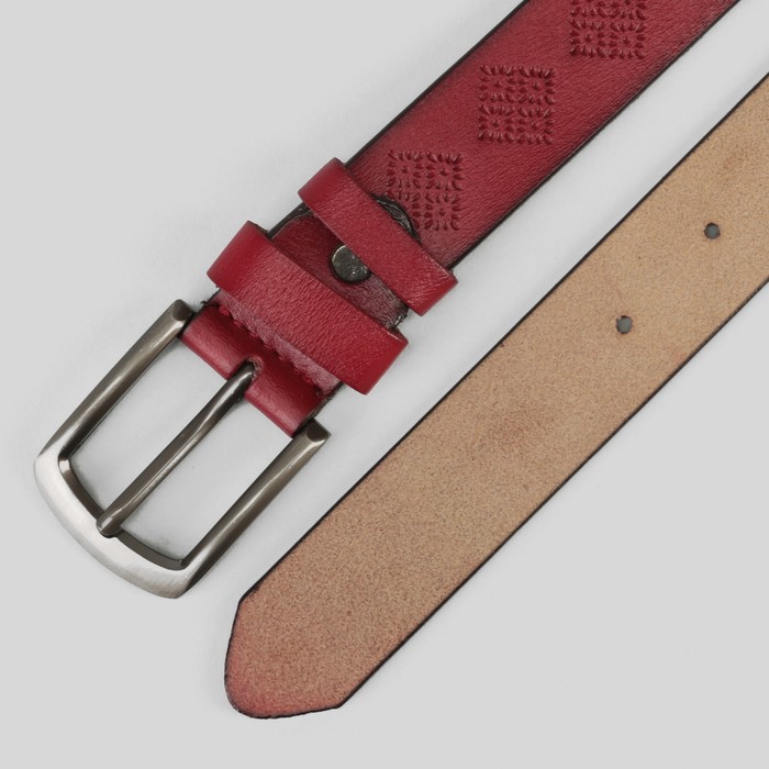 Ремень женский, перфорация, пряжка тёмный металл, цвет красный