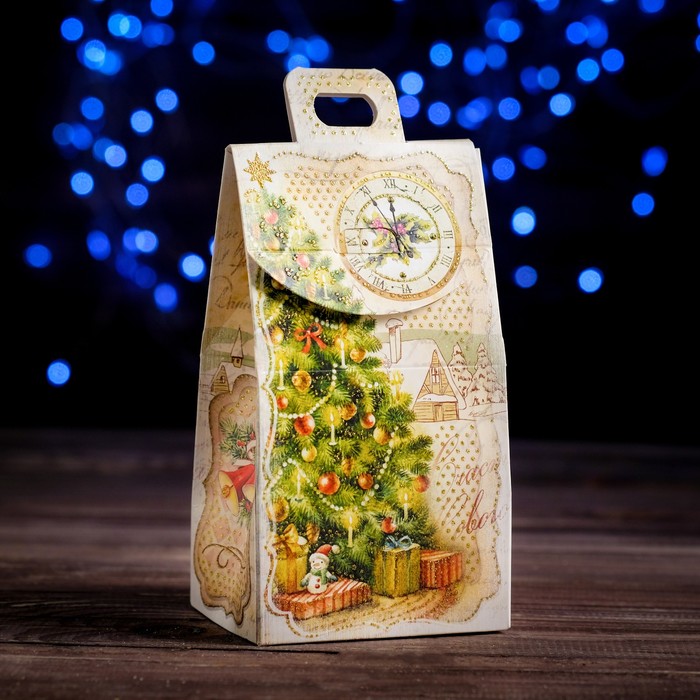 Коробка картонная "Домик с елкой", 12 х 4,5 х 10 см