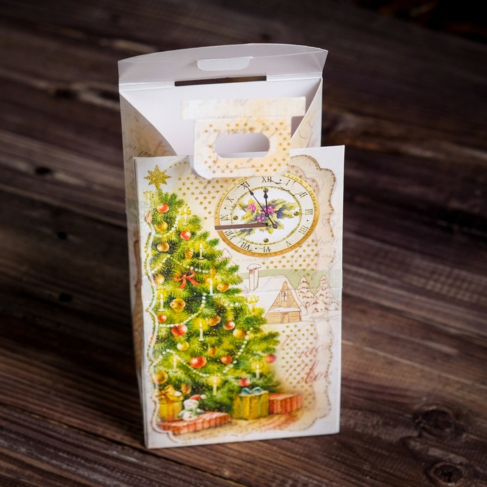 Коробка картонная "Домик с елкой", 12 х 4,5 х 10 см