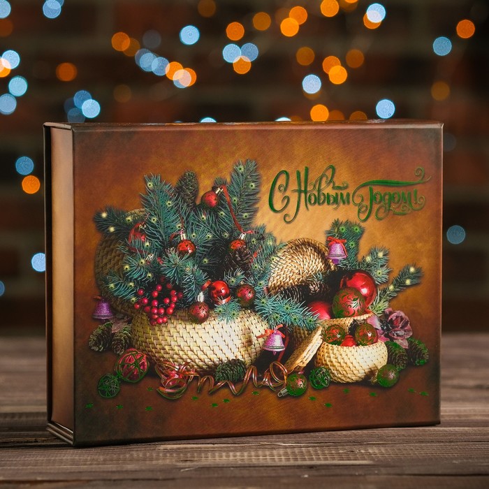 Коробка картонная "Новогоднее настроение", 21 х 16,5 х 5,8 см