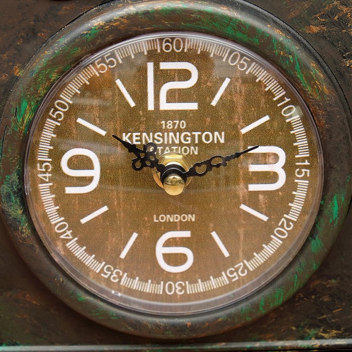 Часы настольные Лофт, в виде магнитофона,с термометром,черный, под старину d=10,35,5*9,5*21см