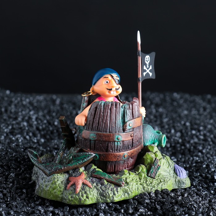 Распылитель подвижный "Пират в бочонке"