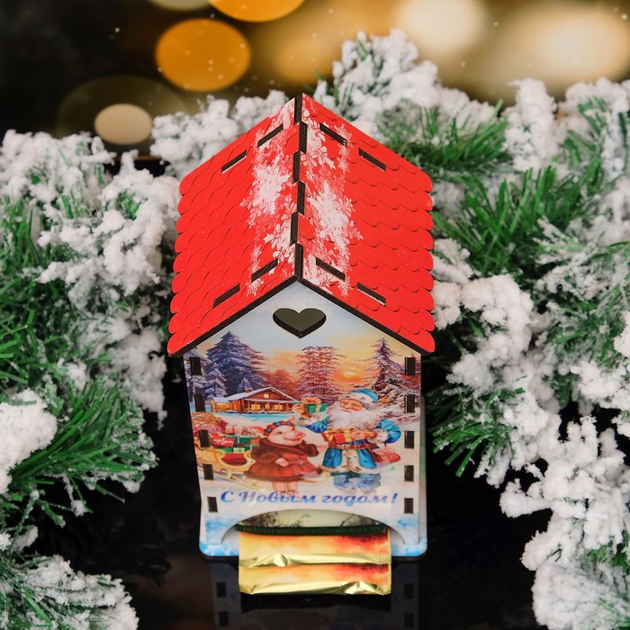 Чайный домик «Хрюша и Дед Мороз», 9,3×9,3×20 см