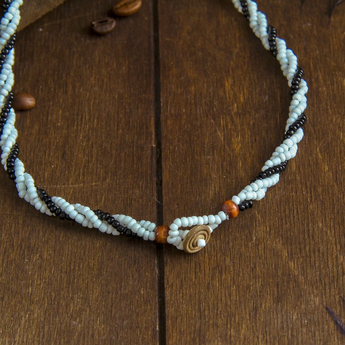 Колье "Изящество" 27х5х0,5 см