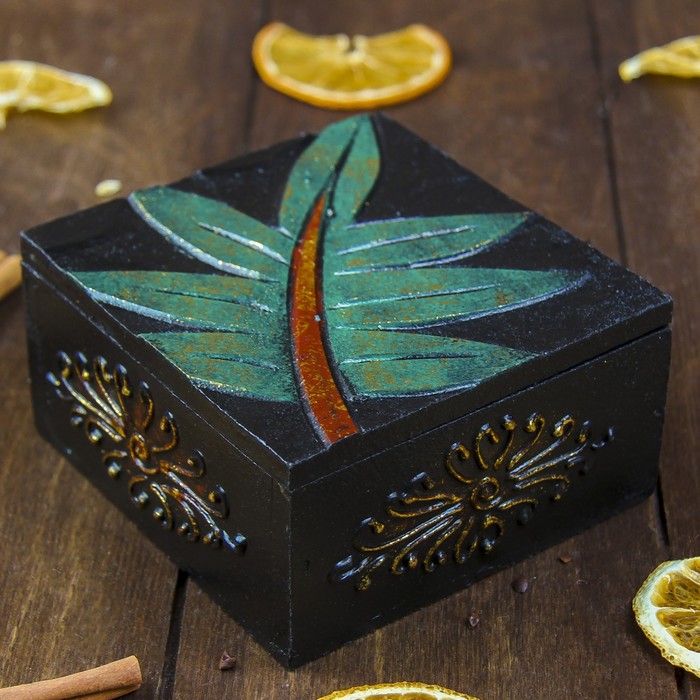 Шкатулка "Лист" 10х10х5 см