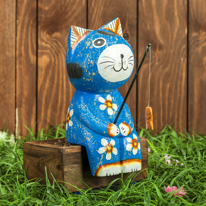 Сувенир дерево "Котёнок рыбак" синий 9х9х20 см