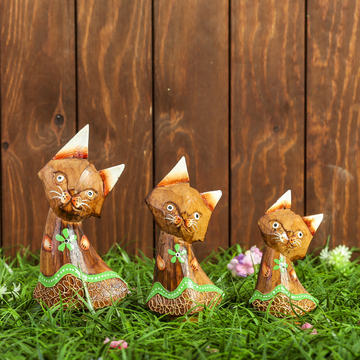 Набор сувенирный "Кошечки в юбках" (12,16,20) 10х9х20 см