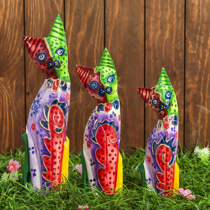 Набор сувенирный "Кошки разноцветные" (25,30,35) 17х5х35 см