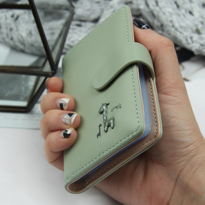 Визитница, 20 картхолдеров, на кнопке, цвет зелёный