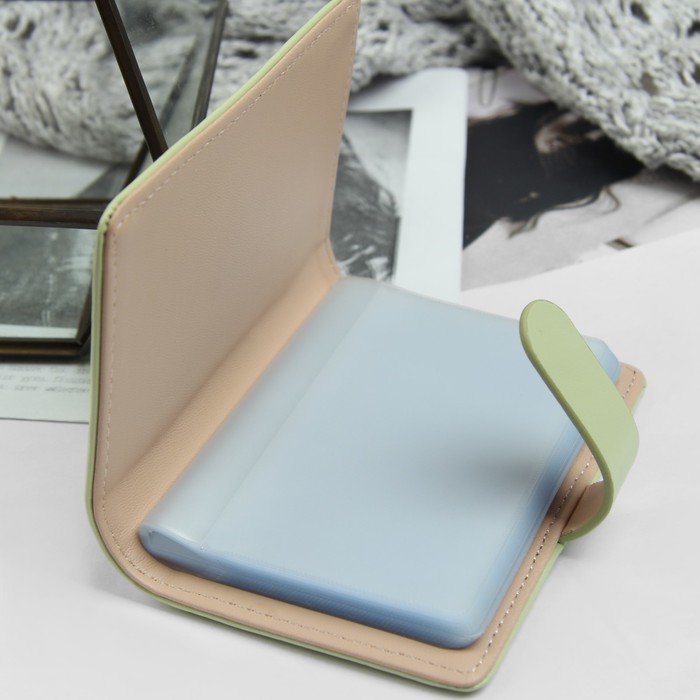 Визитница, 20 картхолдеров, на кнопке, цвет зелёный