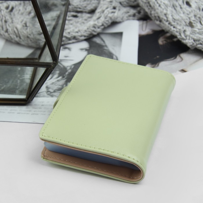 Визитница, 20 картхолдеров, на кнопке, цвет зелёный