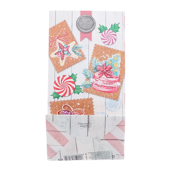 Пакет подарочный без ручек «Вкусняшки», 10 × 19,5 × 7 см