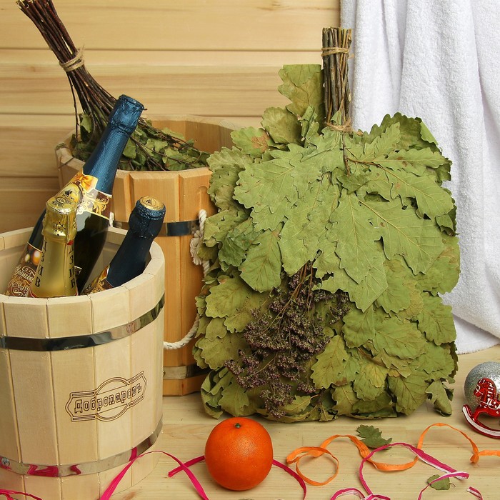 Веник для бани ЭКСТРА из кавказского дуба с душицей "Добропаровъ", новогодняя серия