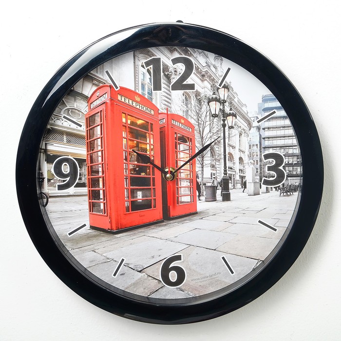 Часы настенные "Телефонные будки", чёрный обод, 28х28 см