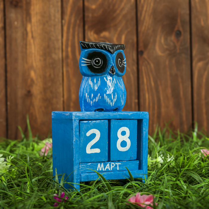 Настольный календарь "Умная сова" 11х5,5х18 см МИКС