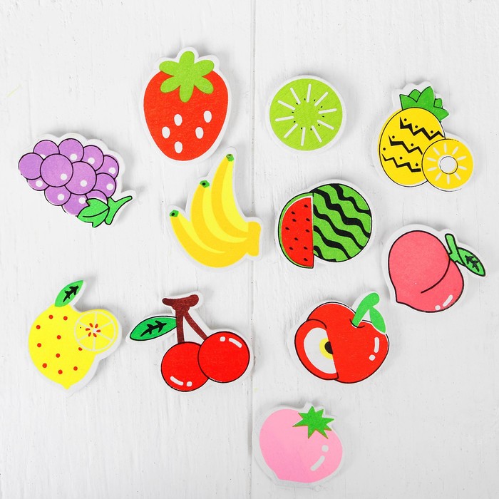 Набор магнитов "Ягоды и фрукты", 12 шт. в наборе