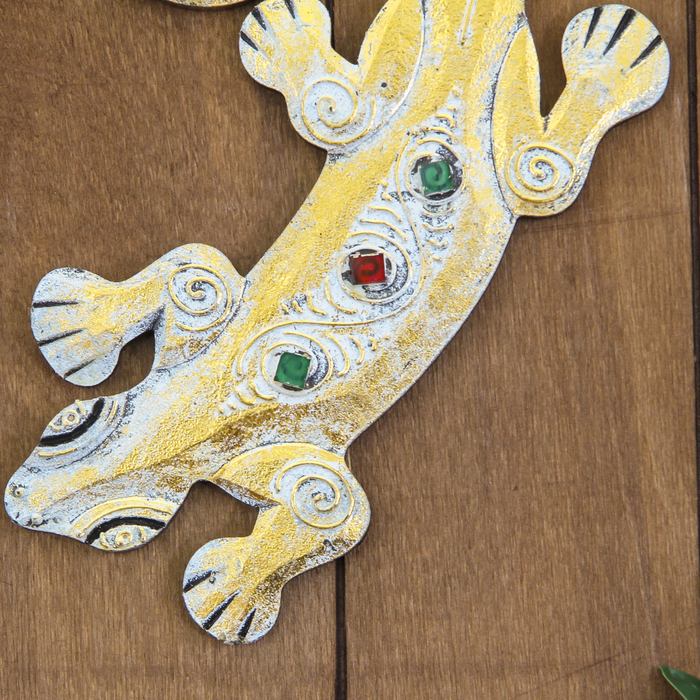 Панно мдф "Светлый геккон" 25х14х0,5 см