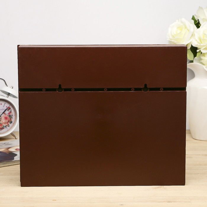 Ключница "Парусник" Орех 26х31х4,5см