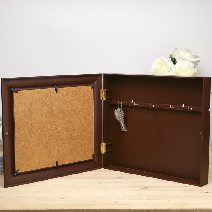 Ключница "Нежность" Орех 26х31х4,5 см