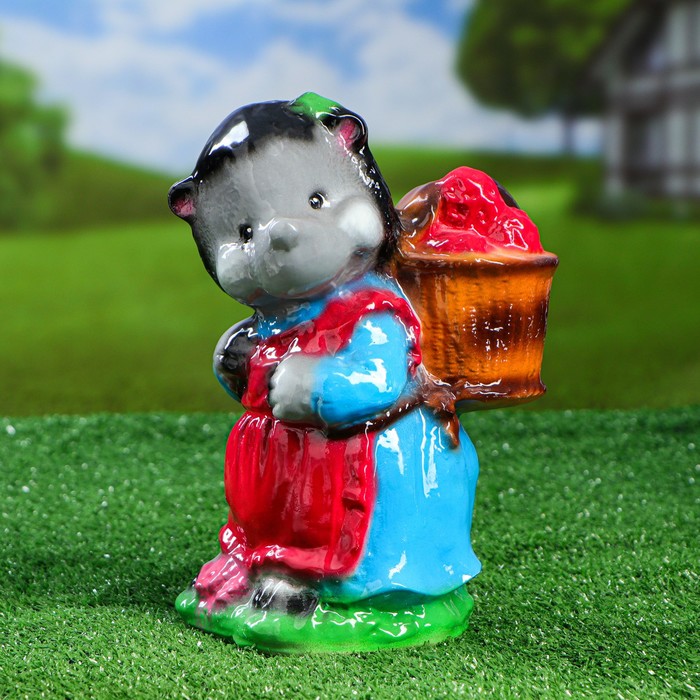 Садовая фигура "Ежиха с корзиной" глянец, серо-зеленая 13 *17*24 см