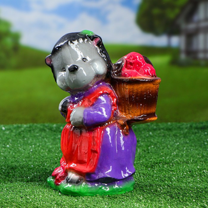 Садовая фигура "Ежиха с корзиной" глянец, серо-зеленая 13 *17*24 см