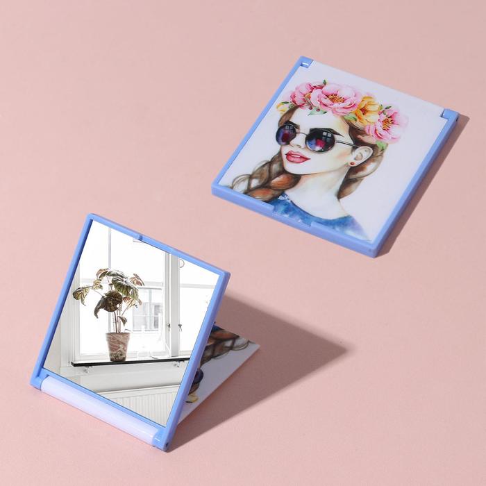 Зеркало складное "Девушка", квадратное, одностороннее, без увеличения