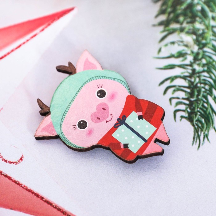 Набор "Желанных подарочков!", значок + календарь