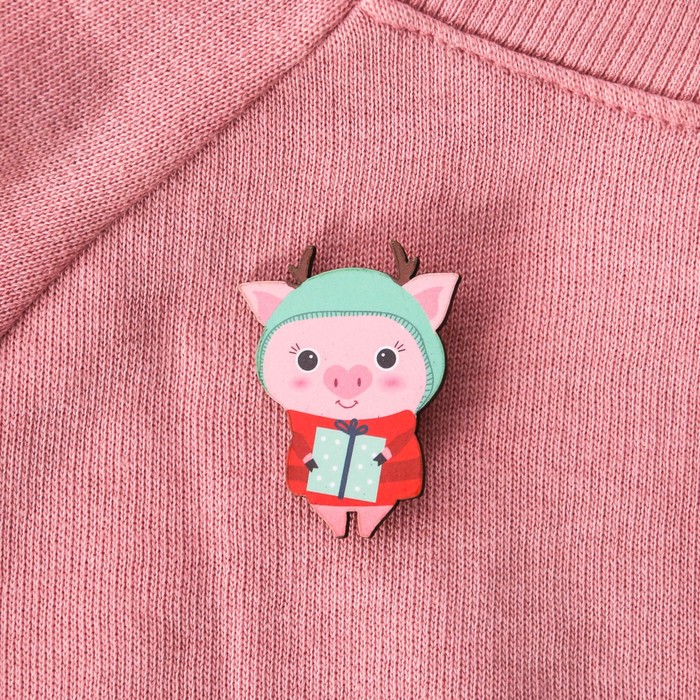 Набор "Желанных подарочков!", значок + календарь