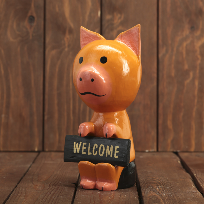 Сувенир дерево "Свинка с табличкой" 9х8,5х20 см