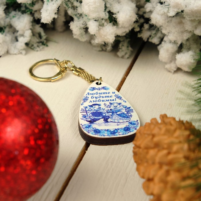 Брелок «Свинки», гжель, 3,2×5,7×0,3 см