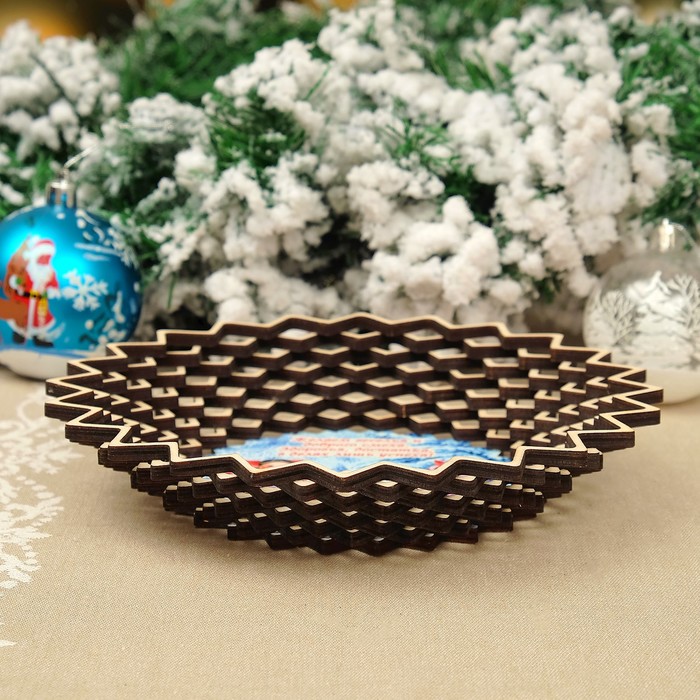 Сухарница «Хрюши играют в снежки», 20×20×4 см