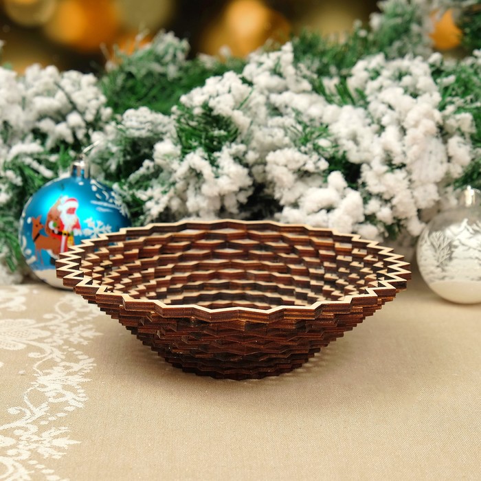 Сухарница «Хрюши играют в снежки», 22×18,5×4 см