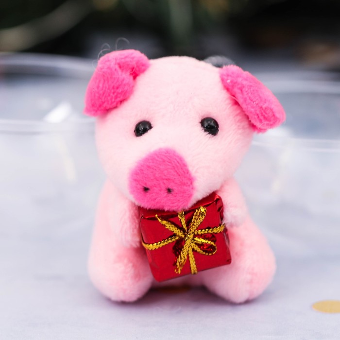 Свинка-талисман исполнения желаний в ёлочном шаре "Исполняшка", 8 см