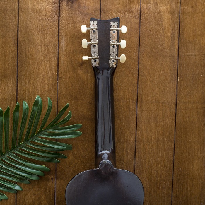 Музыкальный инструмент гитара "Тёмная" 70х23х8 см