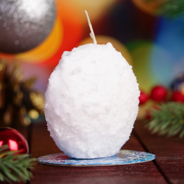 Свеча круглая заснеженная "Три поросёнка" Символ Года 2019