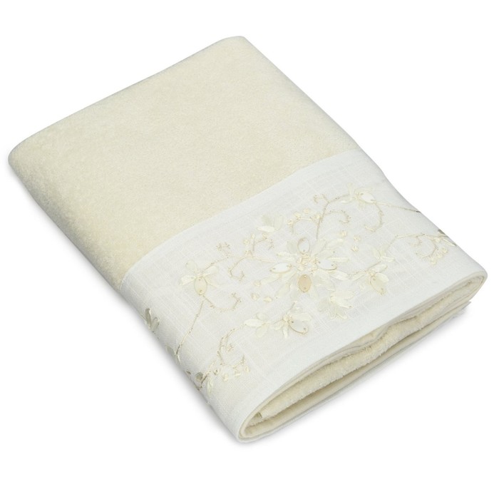 Полотенце Classical, размер 69х127 см, кремовый, велюр