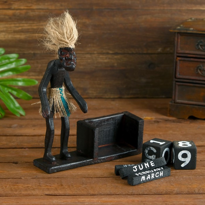 Сувенир дерево календарь "Абориген статуя" 20х22х6 см