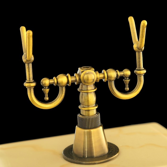 Ретро телефон «Слоновая кость», прямоугольный, полистоун, 17х26х30 см