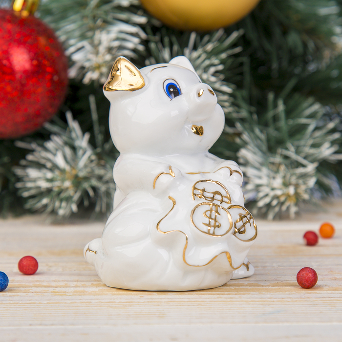 Копилка керамика "Хрюшка-свинюшка с золотыми монетами" белая с золотом 8,5х8х6,5 см