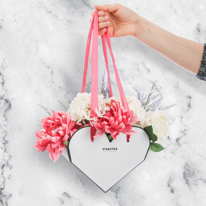 Коробка сердце складная с лентами «Счастье», 25 х 20 х11 см