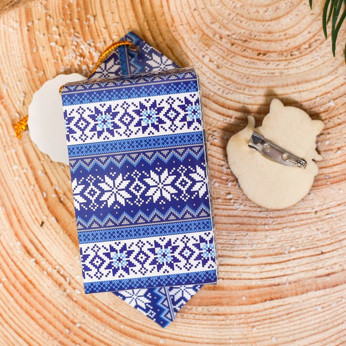 Новогодний значок "Котёнок"