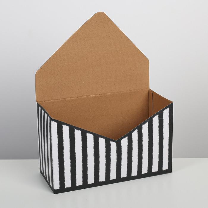 Коробка-письмо «Черно-белая полоска», 25 х 33 х 10 см