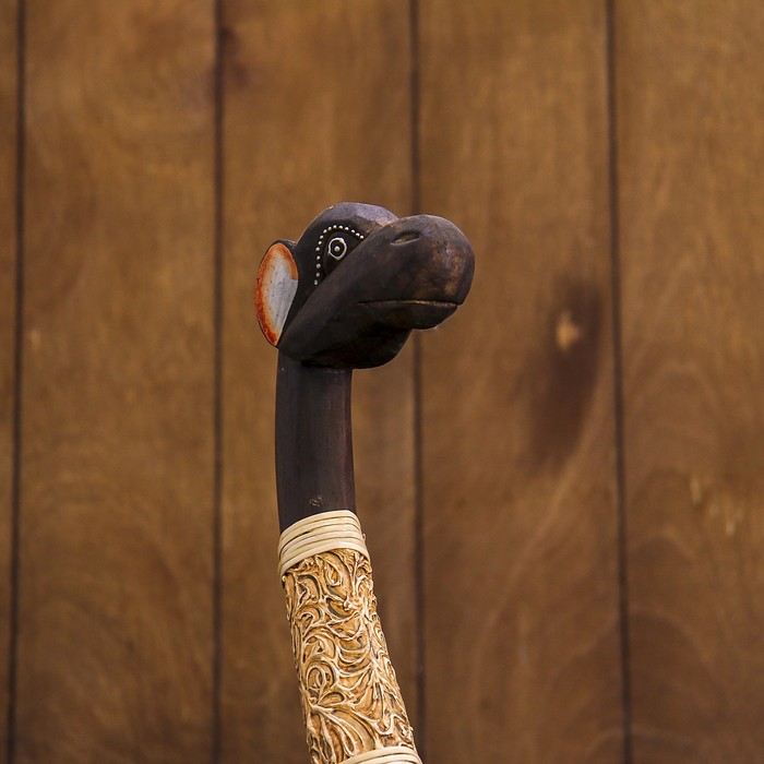 Сувенир дерево "Верблюд с сердечком" 26х12х80 см