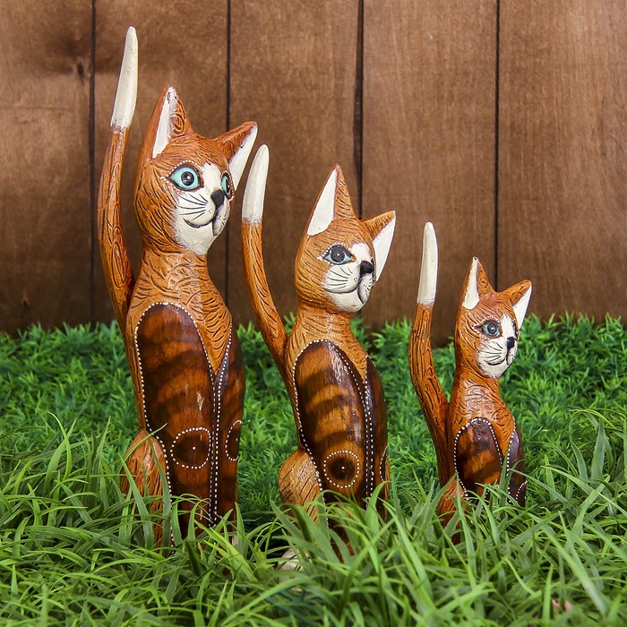 Набор сувенирный "Кошки хвост пистолетом"(35,30,25) 10х10х35 см