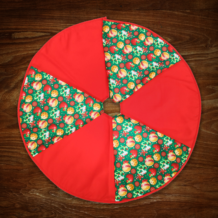 Накидка под елку "Елочные шары", 70 см