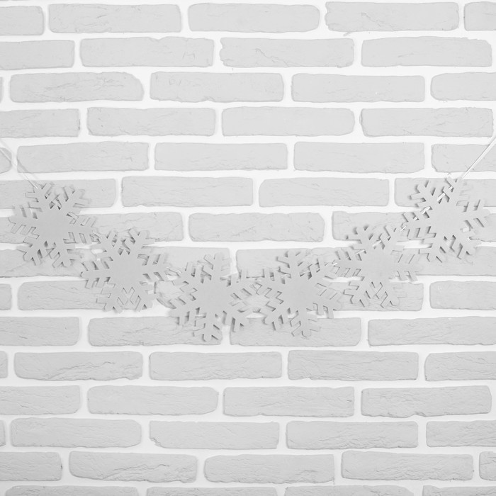 Гирлянда "Снежинки", цвет белый